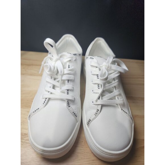 Dkny Size 7 need to clean sole - Picture 3 of 6